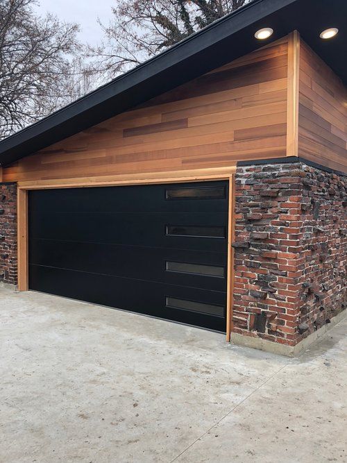  Tilt-up Retractable Garage Door