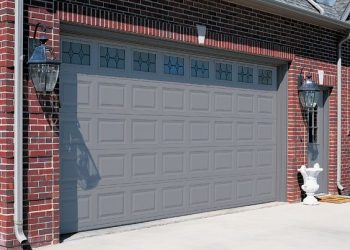  Roll-up Garage Doors